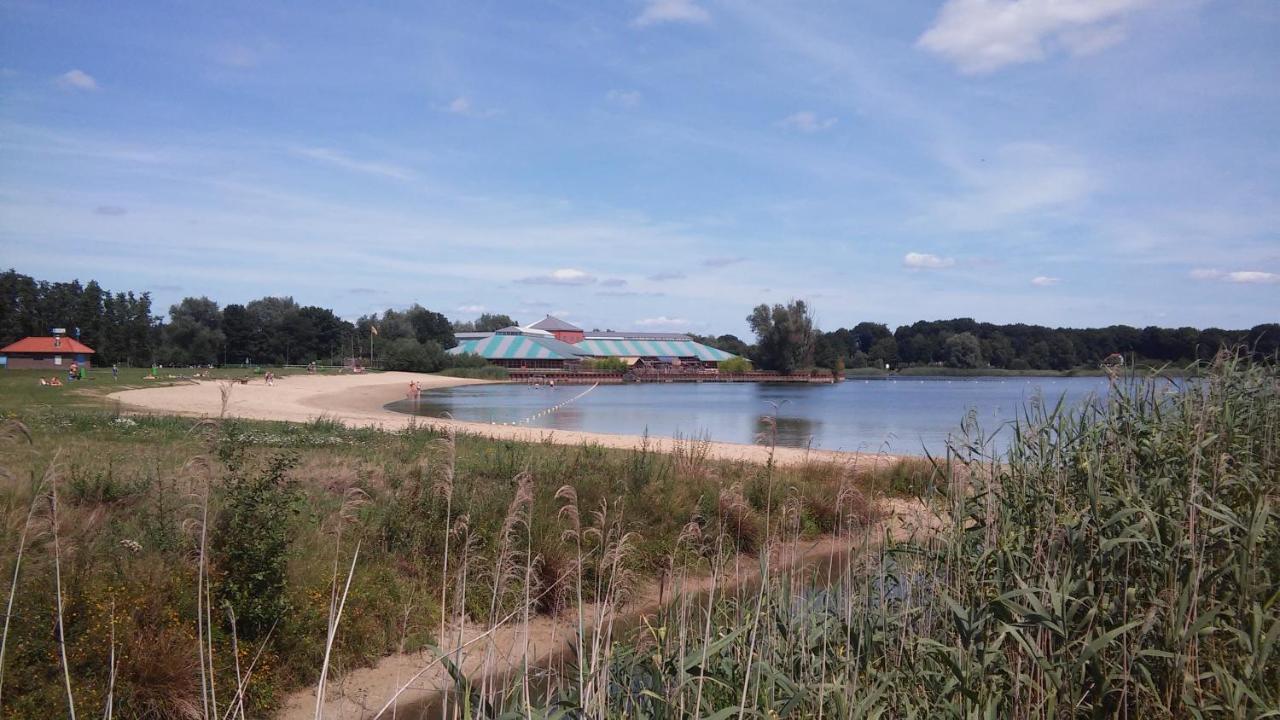 Poort Van De Veluwe Voorthuizen Exteriör bild